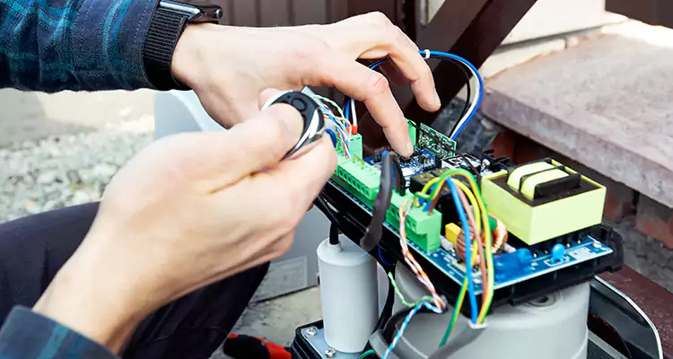 Automatic Driveway Gate Repair in San Carlos, CA