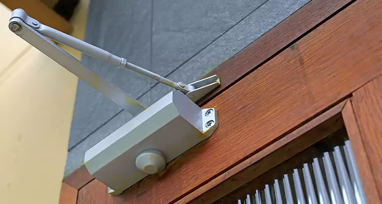 Automatic Door Opener Repair in San Carlos, CA