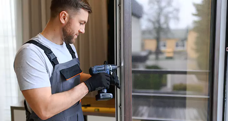 Sliding Screen Door Handle Repair in San Carlos, CA