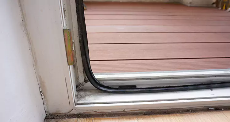 Why Choose Us for Leaking Sliding Glass Door Repair in San Carlos, CA?