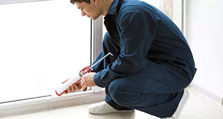 Window Glass Caulk Repair in San Carlos, CA