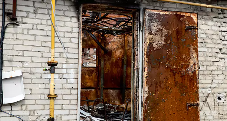 Metal Door Rust Repair in San Carlos, CA