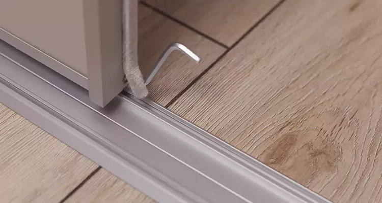 Squeaky Sliding Door Repair in San Carlos, CA