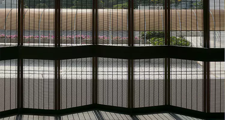 Front Screen Door Repair in San Carlos, CA